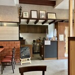 Yugawara Uosaku Bisutoro Tabushe - 店内①