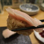 Sushi Sake Sakana Sugidama - 中トロリフト