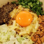 まぜ麺マホロバ - まぜ麺焦がしチーズ￥1,050
