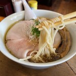 中華そば しば田 - 麺リフト