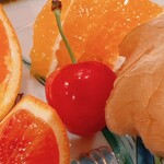 木挽町 とも樹 - はしりの佐藤錦です