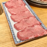 関本恭平 - 特上タン