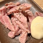 動物園通り もつ肉店 - 