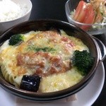 カフェディッシュらふ - トマトグラタン.ド.バーグ