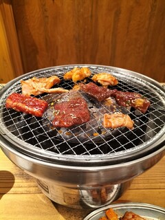 ホルモン焼肉 肉乃家 - 