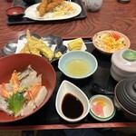 Oshokujidokoro Ooshio - さらに、天ぷら・茶碗蒸し・あら汁・サラダ・バナナ（笑）