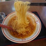 食堂きかく - 中華そば_700円　天空麺リフト