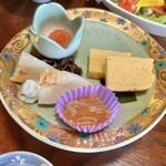 ホテルあかね - 笹かまに玉子焼き、明太子、塩辛、ワサビ漬け、佃煮。
