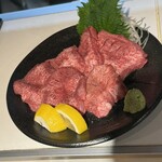 焼肉市場 - 