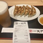 一天門 - 料理写真:京都マルシン餃子&生ビールセット
