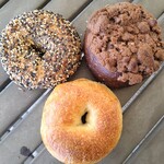 frances bakehouse - エブリシング＄2.5，チョコレート＆オレンジ＄5.5，プレーン＄2.5