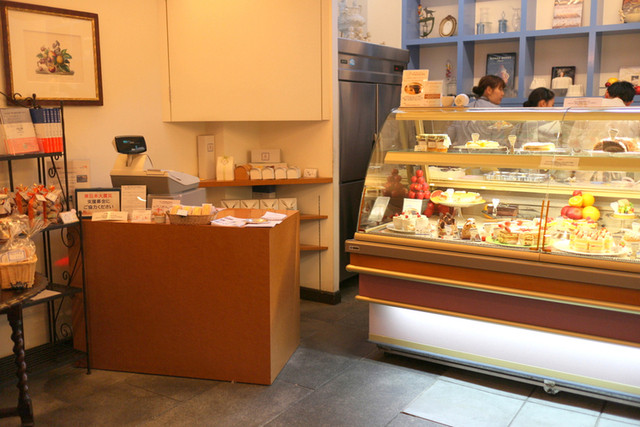 移転 オ グルニエ ドール Patisserie Au Grenier D Or 烏丸 ケーキ 食べログ 移転 オ グルニエ ドール Patisserie Au Grenier D Or 烏丸 ケーキ 食べログ