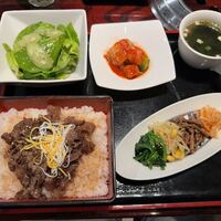 游玄亭 新宿 - 焼肉重ランチ