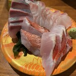 魚参 - カンパチ、金目鯛炙り、ヒラメ？たい？