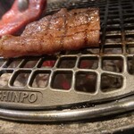 焼肉ホルモン 風土. - 赤肉盛り合わせ
      ＊ミスジ、カイノミ、肩ロースカブリ、USプライムハラミ、和牛サガリ