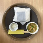 古民家レストラン 棚田カフェ ごんべい - チッコライスバーガー　７００円　(2024/03)