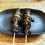 かぶと - ヒレ焼き2本（しっぽ、腹びれ、背びれ）一番美味しいところ　中身がトロッとしていて旨みがジュワってくる