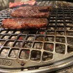 焼肉ホルモン 風土. - 赤肉盛り合わせ
      ＊ミスジ、カイノミ、肩ロースカブリ、USプライムハラミ、和牛サガリ