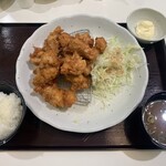 とんかつ三丁目 イオン春日井店 - 唐揚げマウンテン定食