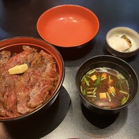 赤坂 津つ井 総本店 - 