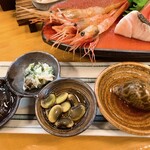 武定 - お通し。全てが酒を飲ませにくる