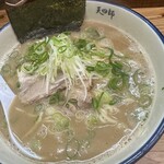 Menya Tenshirou - ラーメン(大盛)