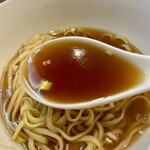 Tokki - 「麺が入っている丼」のスープ