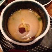 横浜 瀬里奈 浪漫茶屋 - ふかひれ入り茶碗蒸し！