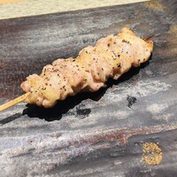 平乃家 - 錦爽鶏せせり 黒胡椒