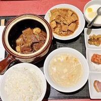 金香楼 - これこれ。13〜4年前もこれよく食べてました