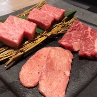 近江うし焼肉 にくTATSU 渋谷店 - 