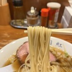 Sarusuberi - 麺(朝ラーメン)