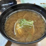 寿司本家 - あさり赤だし