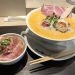 鶏白湯泡ramen たまき - 鶏白湯泡ramen-トマト- ローストポーク丼(小)  1650円
