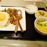 タイガーデン - バジル炒めご飯