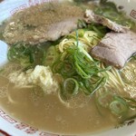江ちゃんラーメン - 豚骨スープ…美味し
