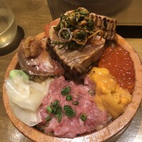 焼うお いし川 名古屋 - 築地最強の炙り丼:4280円 焼うお いし川 名古屋 - 築地最強の炙り丼:4280円