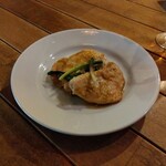 フンギ堂 - 鶏胸肉のスカロッピーネ