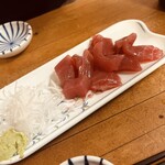 Sakatsuya - まぐろ刺身　480円