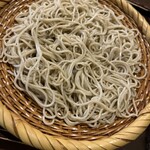 蕎麦人 秋 - 細挽きせいろ
            950円