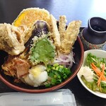 篁園 - 野菜天ぶっかけうどん（かぼちゃ、舞茸、ゴボウ、茄子、大葉）