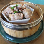 香港料理 廿四味 - スペアリブ味付け蒸し(蒸排骨）
