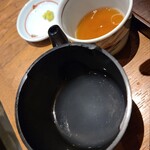 とんかつ & 焼鳥 An 四谷 - 蕎麦つゆはもう少しドロッとしたのが好みです