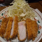 Tonkatsu Ando Yakitori An Yotsuya - 特選ロースカツです