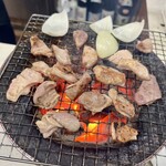 馬場ホルモン - 自分で七輪で焼いていただきます。