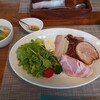 あおいファーム Guest House - 自家製ハムがたっぷり肉三昧T-SHOCK（定食）_980円