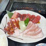 焼肉GEN - 