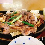 ドライブイン かかし - 見た目は骨付きが良い