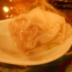 支那そば 八雲 - ２０１４/２再訪　肉ワンタン３つ