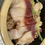 Shungyo Sushi No Mise Ara Hama - 